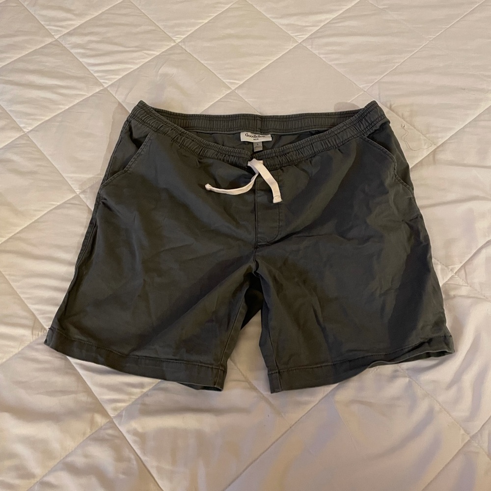 Goodfellow & Co shorts size L